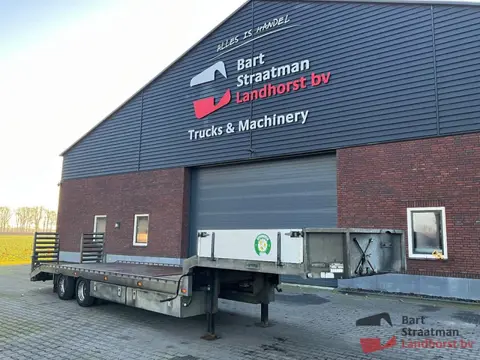 VELDHUIZEN P 31-7A 15t semi-dieplader met luchtvering en mechanische rampen. BS1859