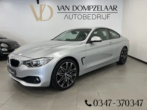 BMW 4 Serie Coupé 420i Business / AUTOMAAT / NAVI / NWE 19 " VELGEN MET PIRELLI BANDEN