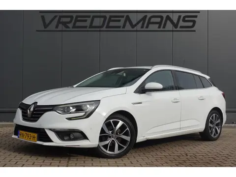Renault Mégane Estate 1.5 dCi Bose AUTOMAAT/NAVI/AMBIANT