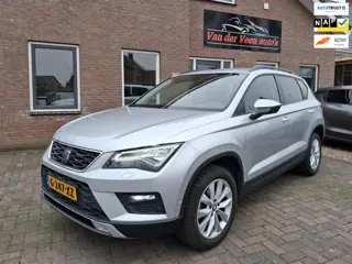 Seat Ateca 1.0 EcoTSI Style Business Intense. 1ste eigenaar. Zeer netjes en luxe o.a. camera, stoelv
