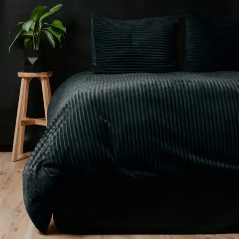 Rib Teddy Dekbedovertrek 200x220 cm – Zwart