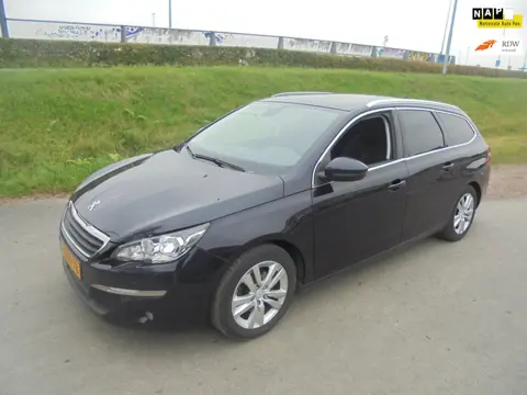 Peugeot 308 SW peugeot 308 sw 1.6 hdi panorama dak lmv navigatie trekhaak