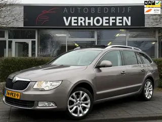 Skoda Superb Combi 1.4 TSI Ambition Business Line - PANORAMADAK - CRUISE / CLIMATE CONTR - XENON - M