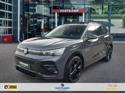 VOLKSWAGEN TIGUAN 2.0 TDI DSG R-LINE TREKHAAK/CAMERA/PANODAK/ELEKKLEP/ACC/STOELVERW