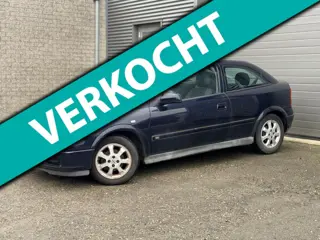 Opel Astra 1.6 Njoy