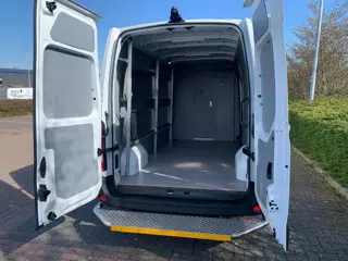 Renault Master T35 2.3 dCi 135 L3H2 Comfort ( is echt!! Z.G.A.N.-Ruil of inruil mog.)