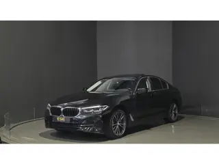 BMW 5-serie 530e Executive | 360 Camera | Glazen schuif-/kanteldak | Facelift