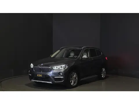BMW X1 xDrive20i Executive | Panorama | Hud | Sfeer | Camera