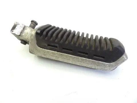 VOETSTEUN LINKS Suzuki GSX 750 1984 - 1986