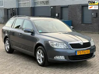 Skoda Octavia Combi 1.4 TSI Greentech Ambition Business Line NAVI CRUISE CLIMA TREKHAAK