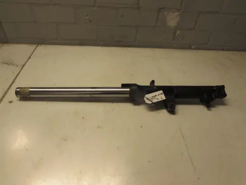 VOORPOOT LINKS COMPLEET Honda ST 1100 Pan European 1990 -