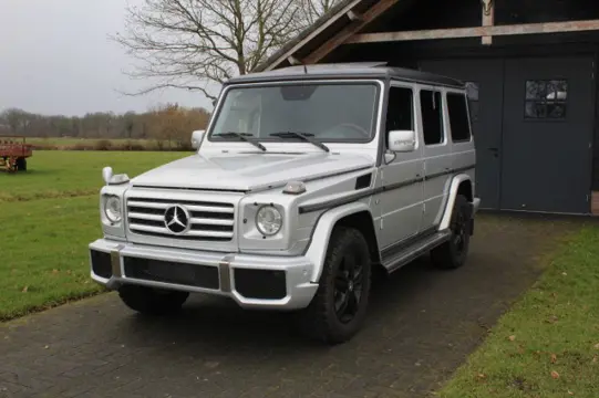 MERCEDES-BENZ G-KLASSE G550 387 hp 
