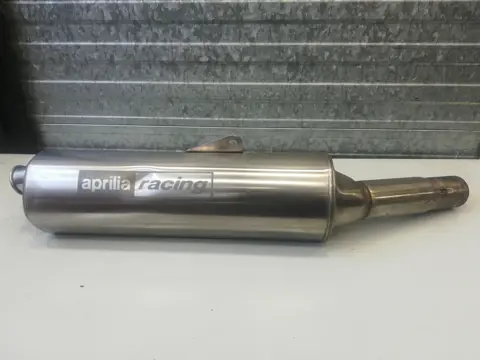 UITLAAT Aprilia RSV 1000 1998 - 2000 / 2001 - 2003