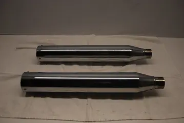 UITLAAT Harley Davidson Softtail 2000 - 2017