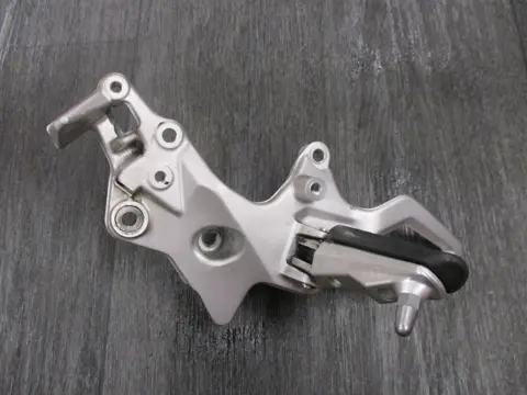 LINKER SCHETSPLAAT BMW F 800 GT 2012 - 2013