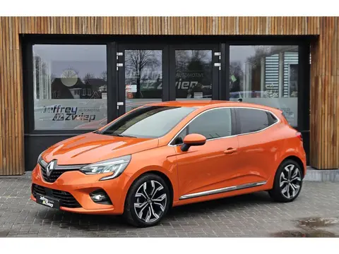 Renault Clio 1.0 TCe Intens navi. led. cruise. 17 inch. leder/stof.