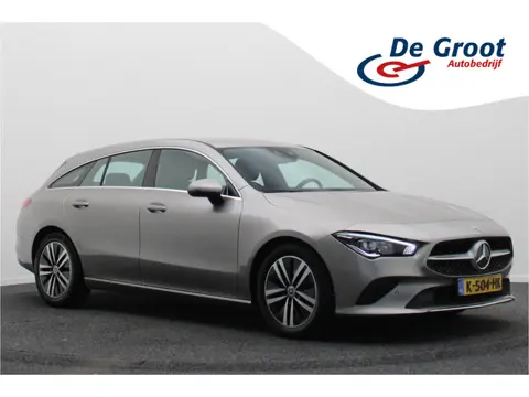 Mercedes-Benz CLA-Klasse Shooting Brake 180 Business Solution Luxury Leer, Camera, Apple Carplay, Sf