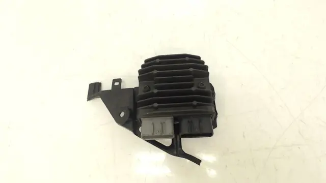 SPANNINGSREGELAAR Yamaha YZF R1 2009 - 2010
