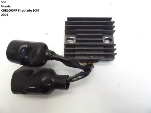 SPANNINGSREGELAAR Honda CBR Fireblade 2004 - 2005