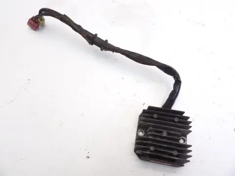 SPANNINGSREGELAAR Honda CB 450 1985 - 1986
