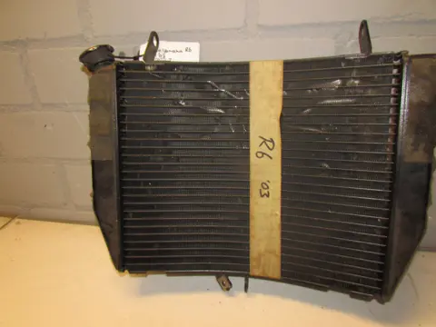 RADIATEUR Yamaha YZF R6 2003 - 2005