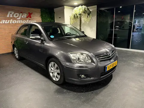 Toyota Avensis 1.8 VVTi Luna TREKHAAK - ZEER MOOIE STAAT - CLIMA.