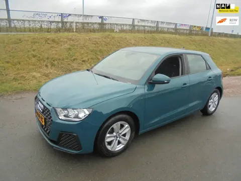 Audi A1 Sportback Audi A1 25 TFSI Benzine airco navigatie pdc lmv 100.000km eerste eigenaar
