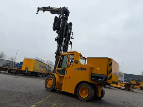 MKF CS 220 E (bj 2012)