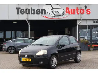 Fiat Grande Punto 1.4 Dynamic Airco, Elektrische ramen, Cruise control APK t/m 28-08-2026