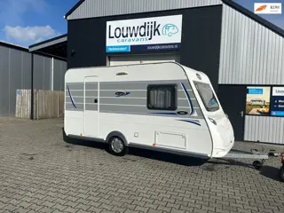 CARAVELAIR Antares 400 ’12 (vastbed, Treinzit)
