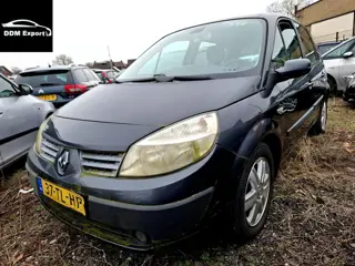 Renault Scénic 2.0-16V Dynamique | Navi | Clima | Trekhaak | Parrot |