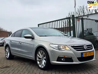 Volkswagen Passat CC 1.8 TSI 4p. Automaat 1e eigenaar open dak cruis control trekhaak parkeer sensor