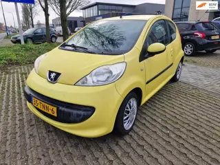 Peugeot 107 1.0-12V XR Bj.2006 Kmst .271916 Met APK tot 12-`12-2026