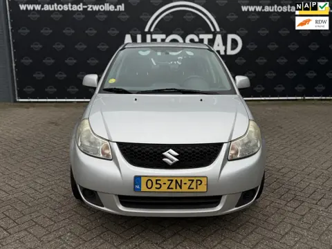 Suzuki SX4 1.6 Comfort LET OP! Linker Achter Wiel Staat Scheef.