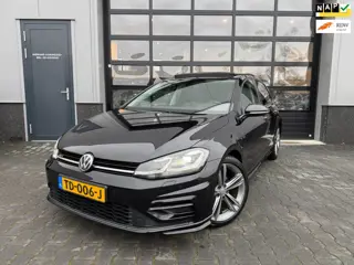 Volkswagen Golf 1.5 TSI Highline Business R LINE PANORAMADAK automaat R-LINE