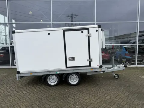 EDUARD P4 Eduard Vries/Koelwagen (bj 2023)