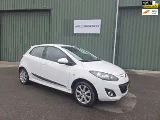 Mazda 2 1.3 BIFUEL GT-M Line - AIRCO - STOELVERWARMING - RECENT KLEINE BEURT - TREKHAAK