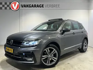 Volkswagen Tiguan 1.5 TSI ACT Highline Business R | Navigatie | LM Velgen 19" | Trekhaak Elektrisch 