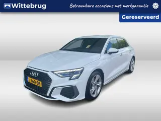 Audi A3 Sportback 30 TFSI S edition / LED / S-Line Interieur & Exterieur / Navigatie / Camera / Donk
