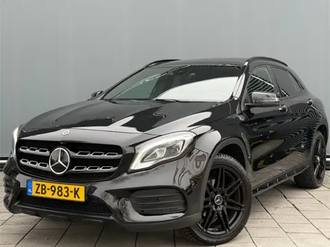 Mercedes-Benz GLA BWJ 2018 | 200 157PK Premium Plus AUTOMAAT | PANO DAK | CAMERA A | AMG-LINE | CLIM
