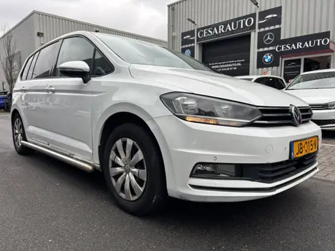 Volkswagen Touran 2.0 TDI SCR AUTOMAAT / 206 DKM / DEALER ONDERHOUDEN