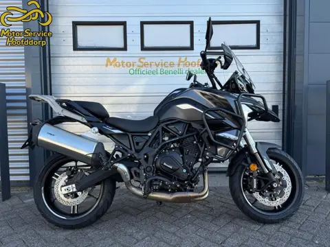 BENELLI TRK 702 - 2026