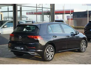 Volkswagen Golf 1.4 eHybrid Style Business | IQ | ACC | elekt stoel