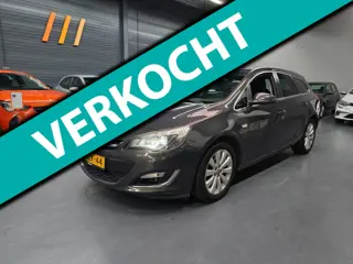 Opel Astra Sports Tourer 1.4 Turbo Cosmo 1E EIGENAAR LEDER XENON PARKEERSENSOREN NAP NL AUTO