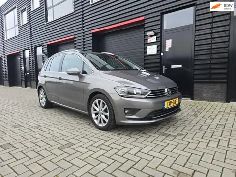 Volkswagen GOLF SPORTSVAN 2.0 TDI Highline | AUTOMAAT | PDC | NAVIGATIE | CAMERA | ELEC. PAKKET