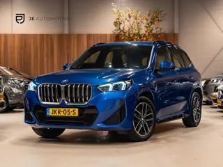 BMW X1 SDrive18i M-Pakket, Facelift, Wide Screen, Apple Carplay, Android Auto, Voll Led, Ambiënte Li