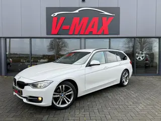 BMW 320i Touring AUT Sport Executive Leder Xenon Pdc Stoelverw