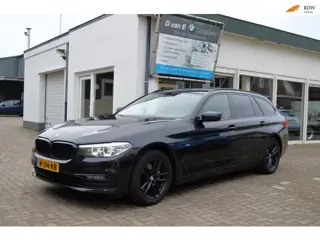 BMW 5-serie Touring 520d High Exec. Pano Leder Sport-line LED
