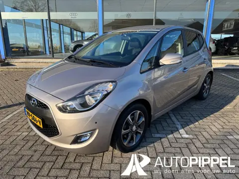 Hyundai ix20 1.6i Go! | Navi | Trekhaak | Airco | Parkeer sensoren