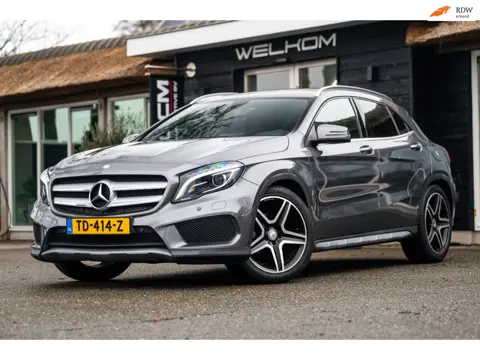 Mercedes-Benz GLA-klasse 180 AMG Night Edition Plus I I 100% onderhouden bij de dealer I